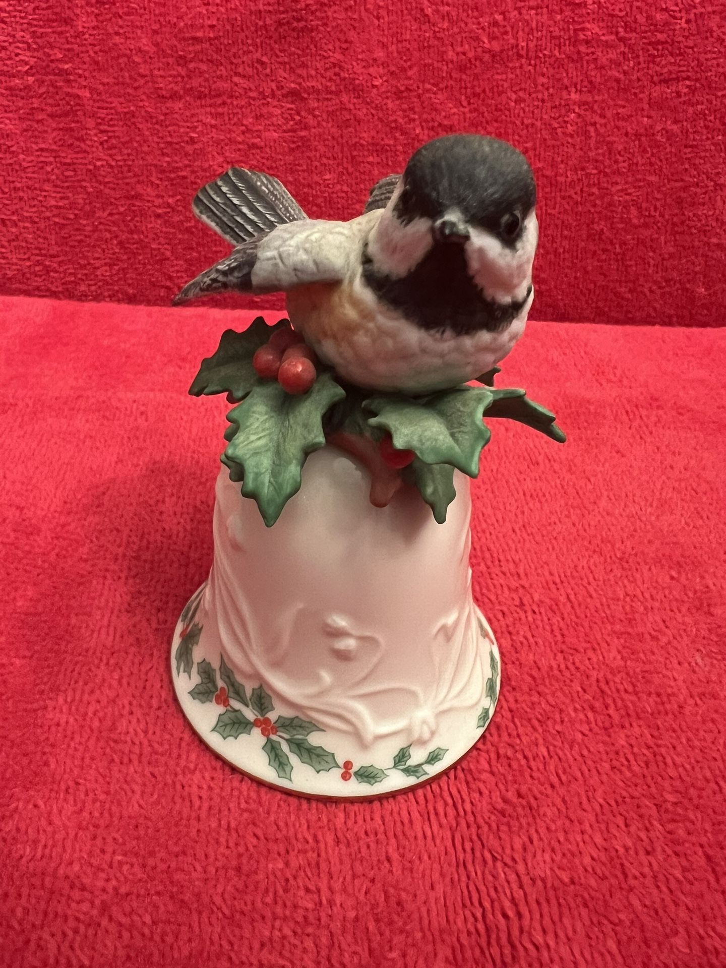 1991 Lenox Bird Collection Fine Porcelain Black Capped Chickadee Bell With Holly