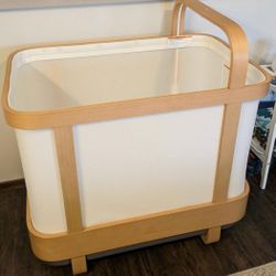 Cradlewise smart Crib 