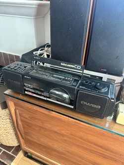 Vintage Japanese Sony DoDeCaHORN CD Cfd-dw88 Boombox Cd/am/fm