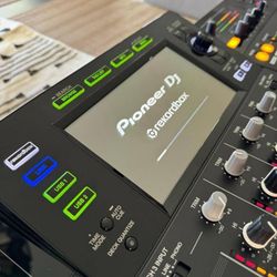 Pioneer Djs