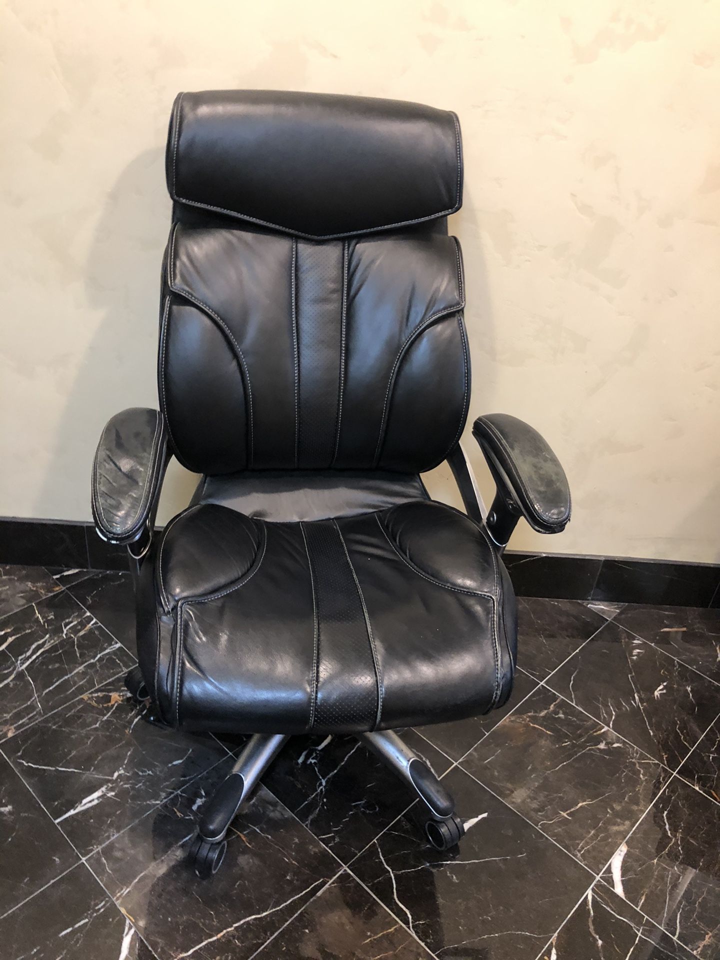 Office Chair - Executive