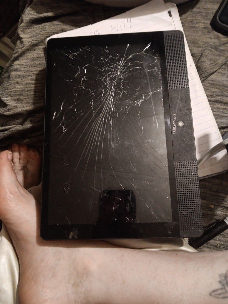 Persian Tablet With DVD Player
