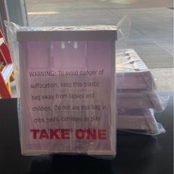 Plastic Flyer Boxes 