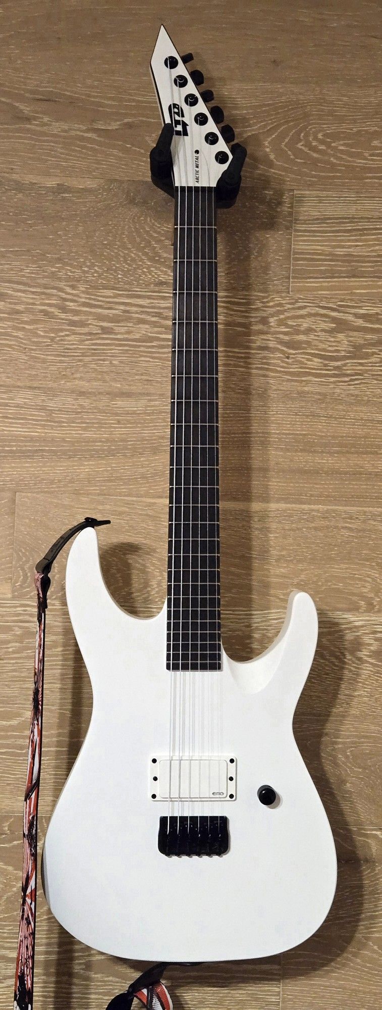 ESP LTD Arctic Metal mint