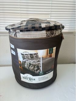 Queen comforter set