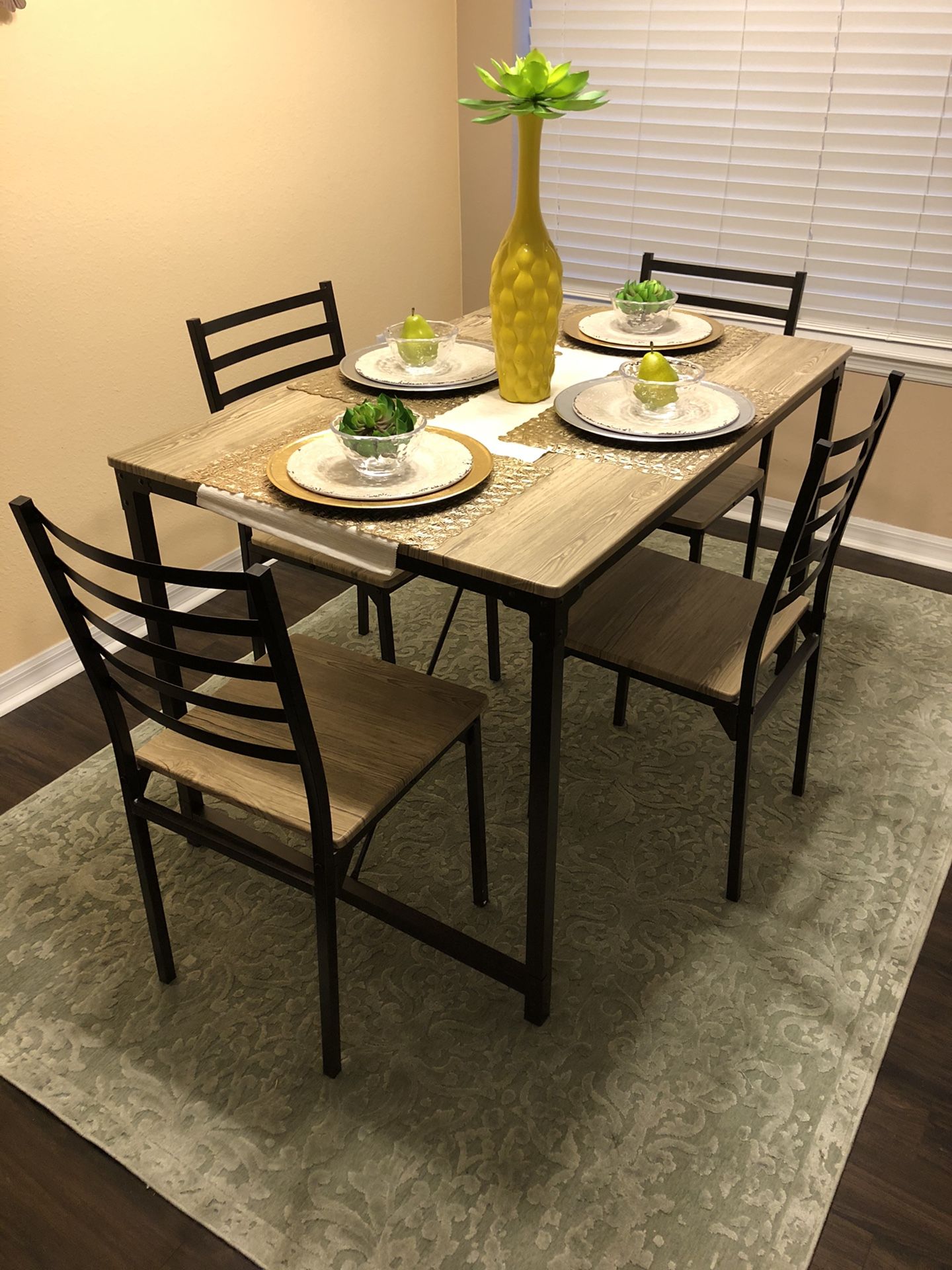 Kitchen Table and chairs