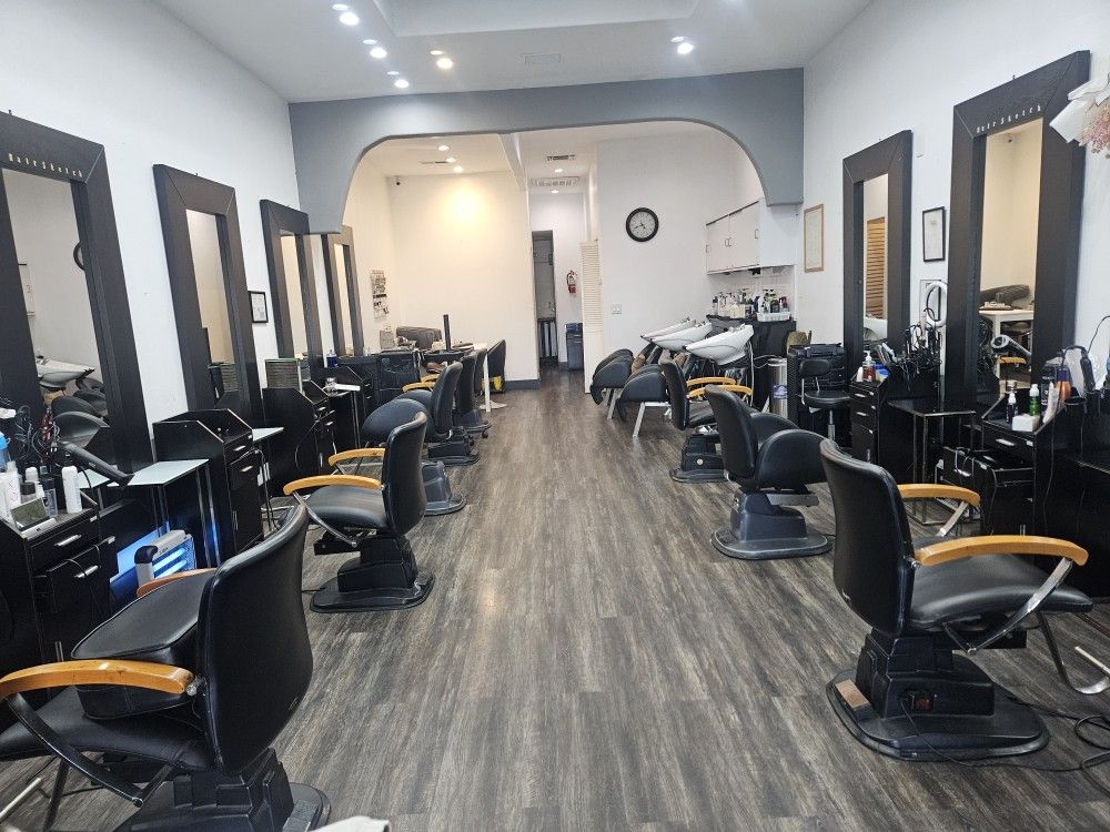 Space Rent For Hair Salon