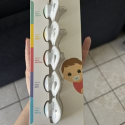 Pacifier Weening