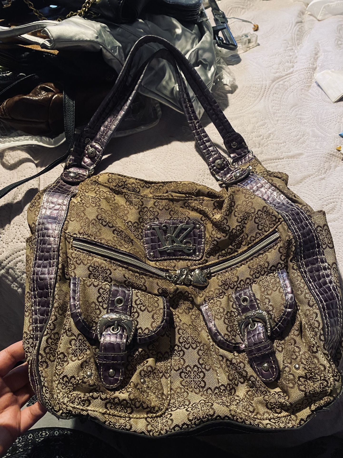 Handbags π Lot And Wallets