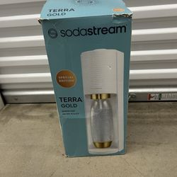 SodaStream Terra Sparkling Water Maker. 
