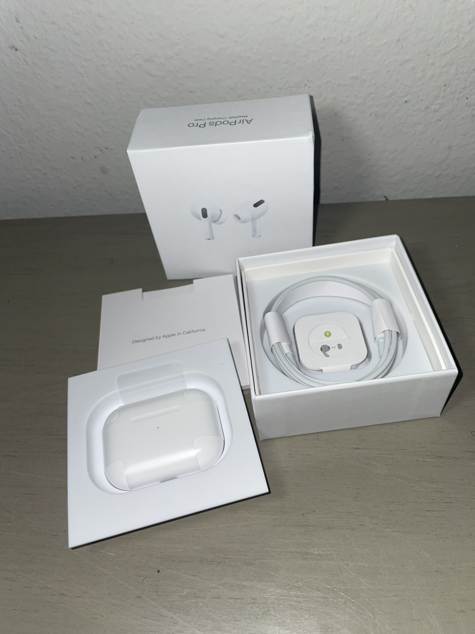APPLEE EAR POD PROS (2nd Gen)