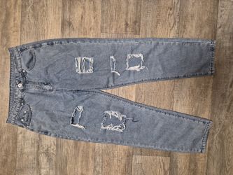 Boyfriend  Ripped Cute Bell Bottem Jeans 