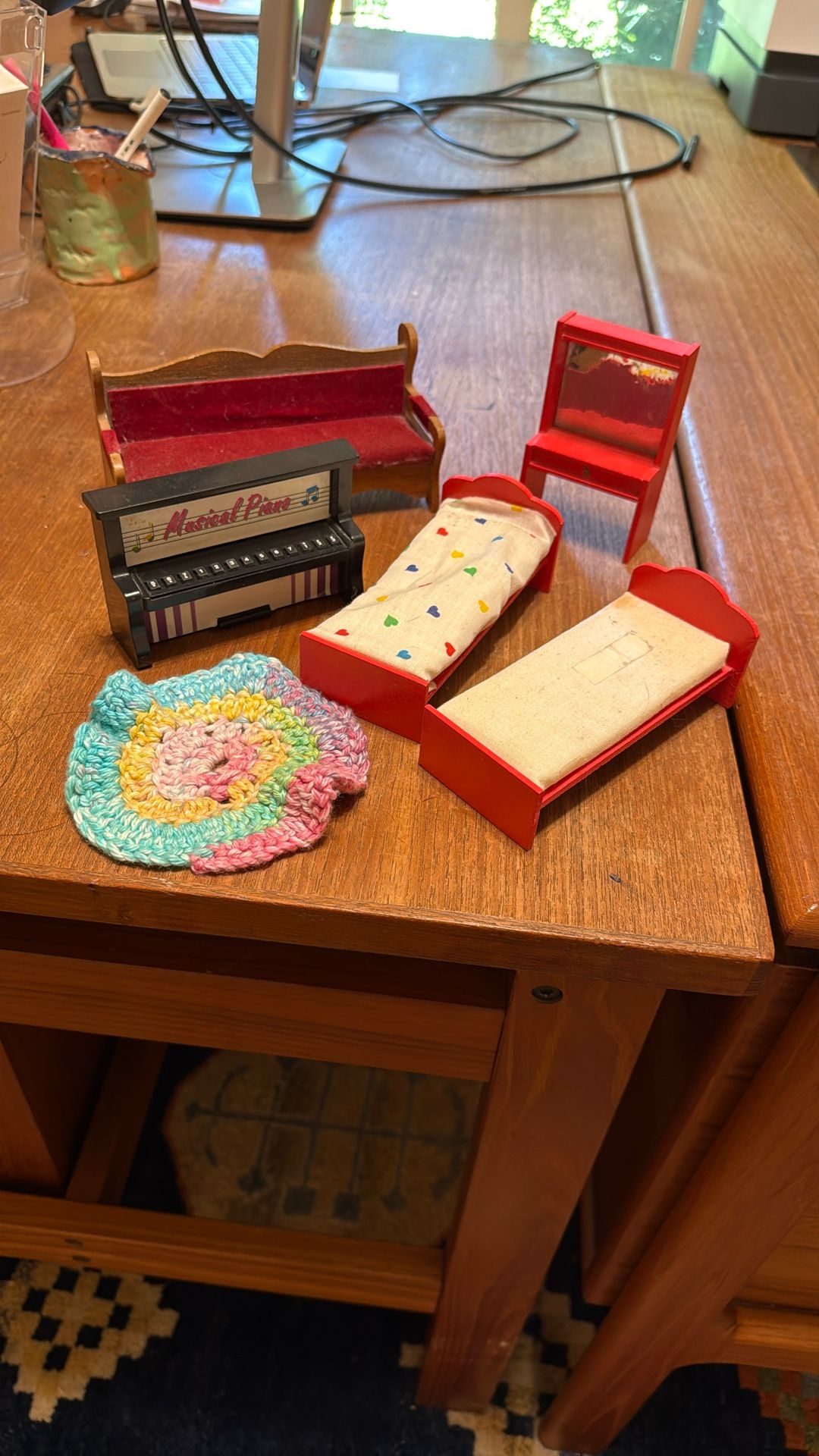Dollhouse Furniture 