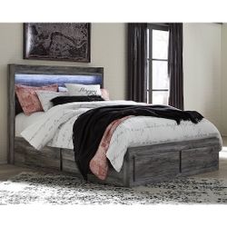Baystorm Queen Panel Bed with 6 Storage Drawers  