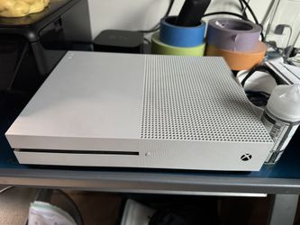 Xbox One S