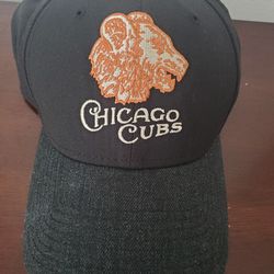 Chicago Cubs New Era 39thirty Hat M/L  medium/ large Fitted Black  cap