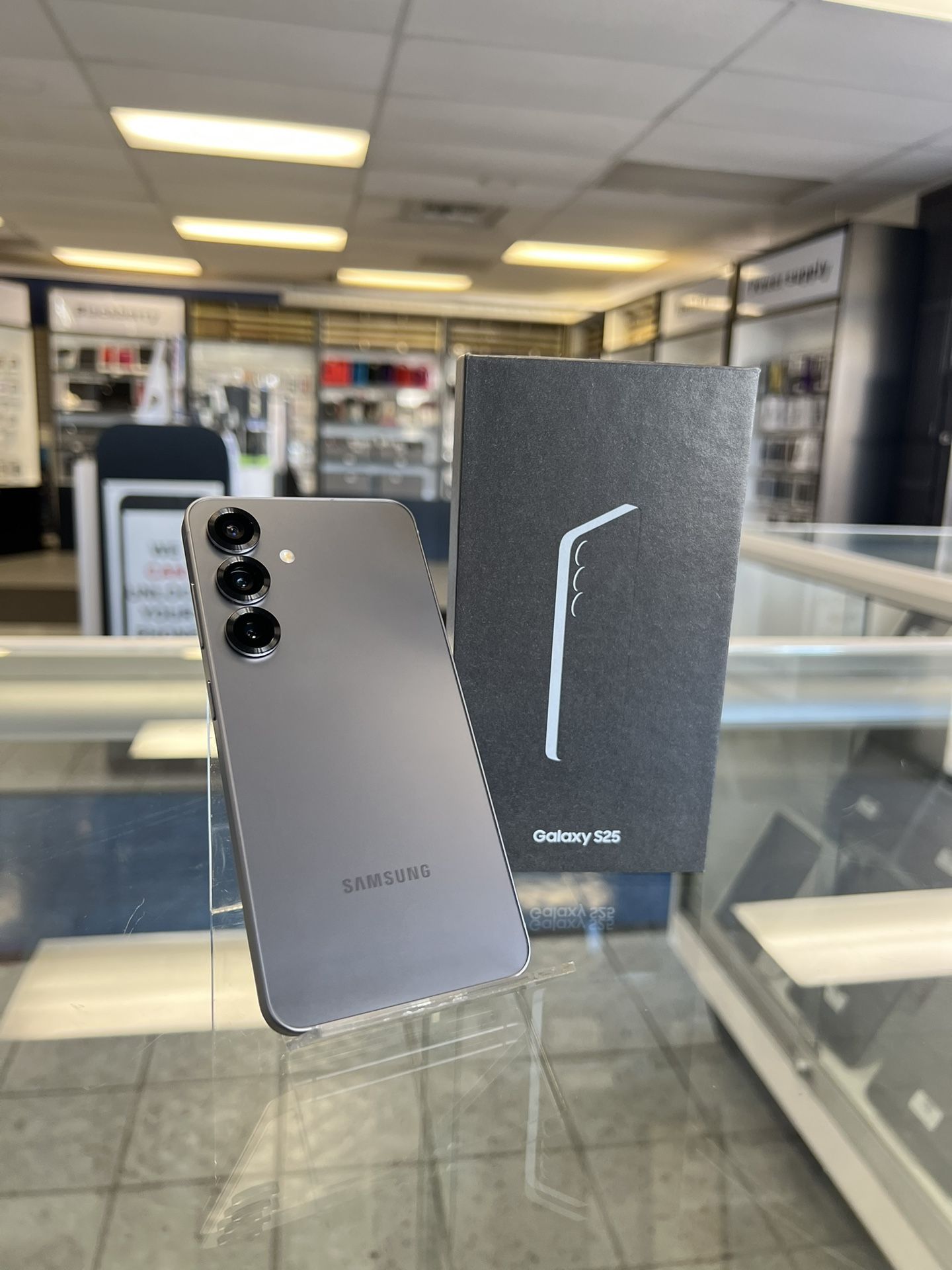 Samsung Galaxy S25 128GB Unlocked