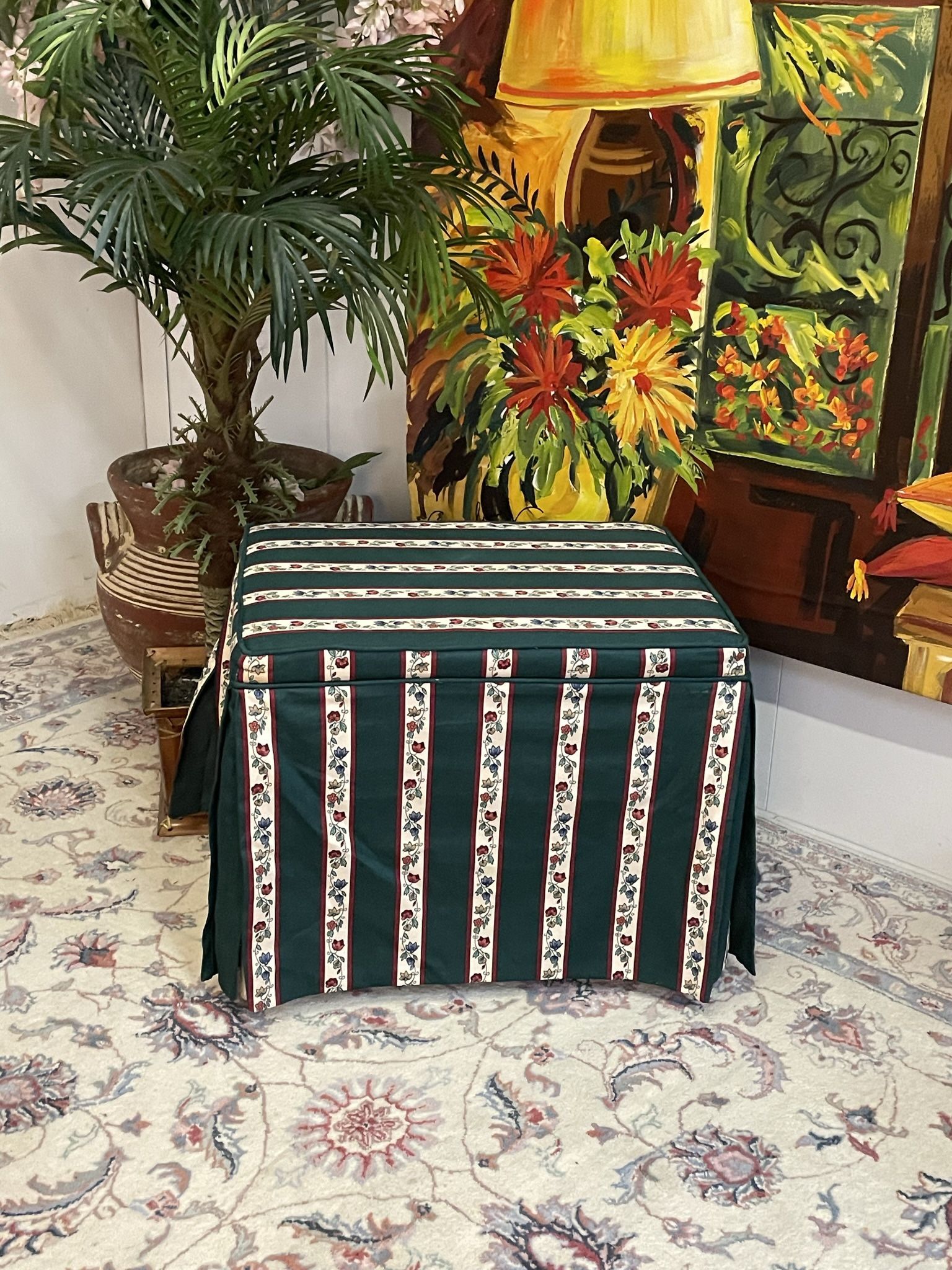 Cushioned Vanity Bedroom Bench Seat  W22”xD17”x H18.5”