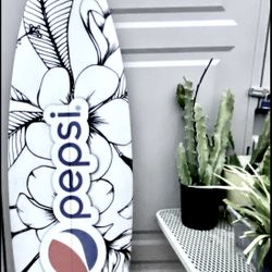 Custom Will Scoovel Surfboard – Maui, Hawaii – Pepsi Sponsor Graphic – 5’11”