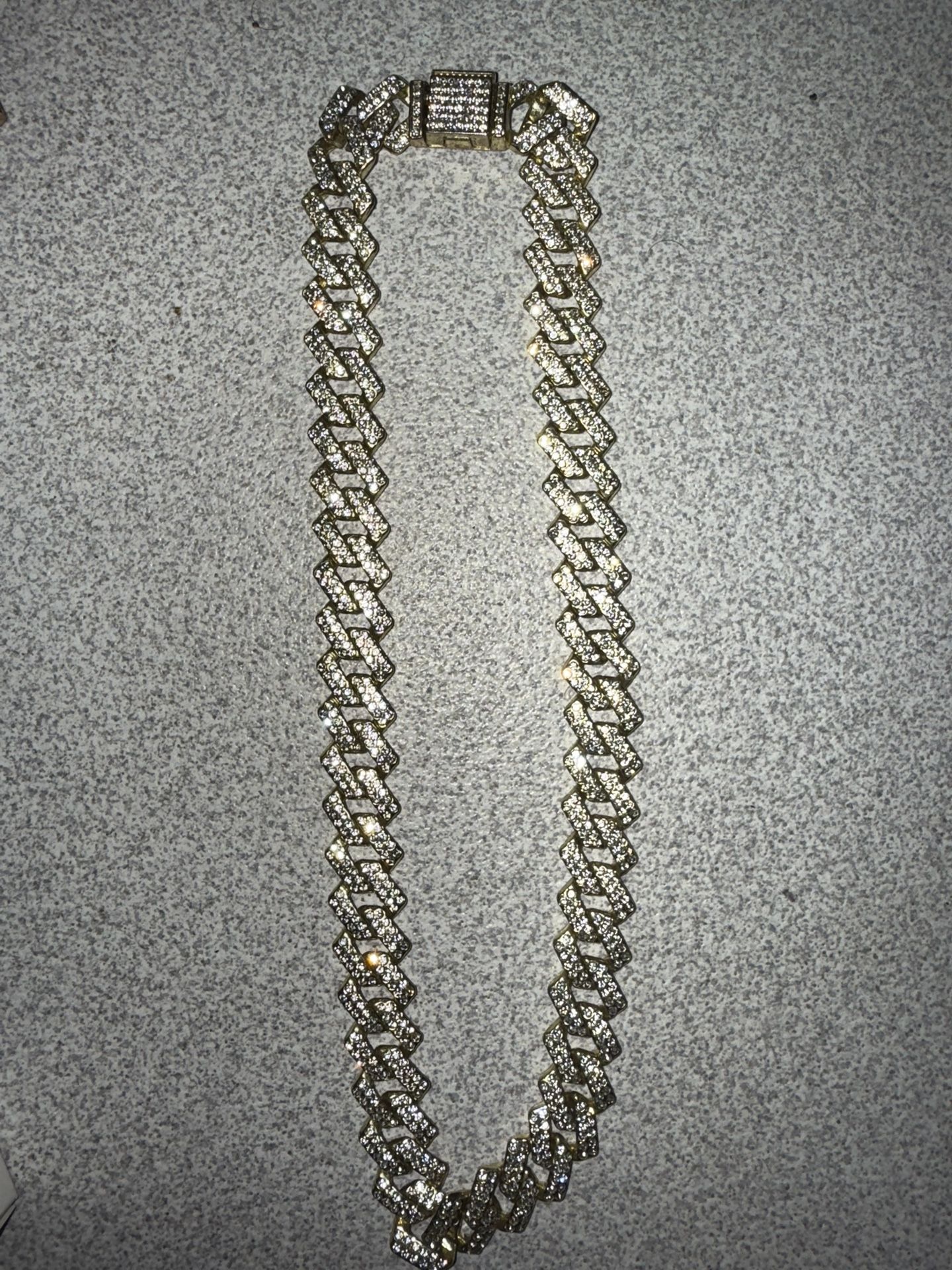 Moissanite Chain(PASSES DIAMOND TESTER)