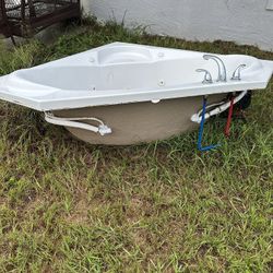 Jacuzzi Spa Tub