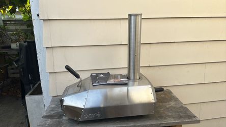 Ooni karu 12 pizza oven - used once