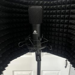 Music Recording Stand And Gear 