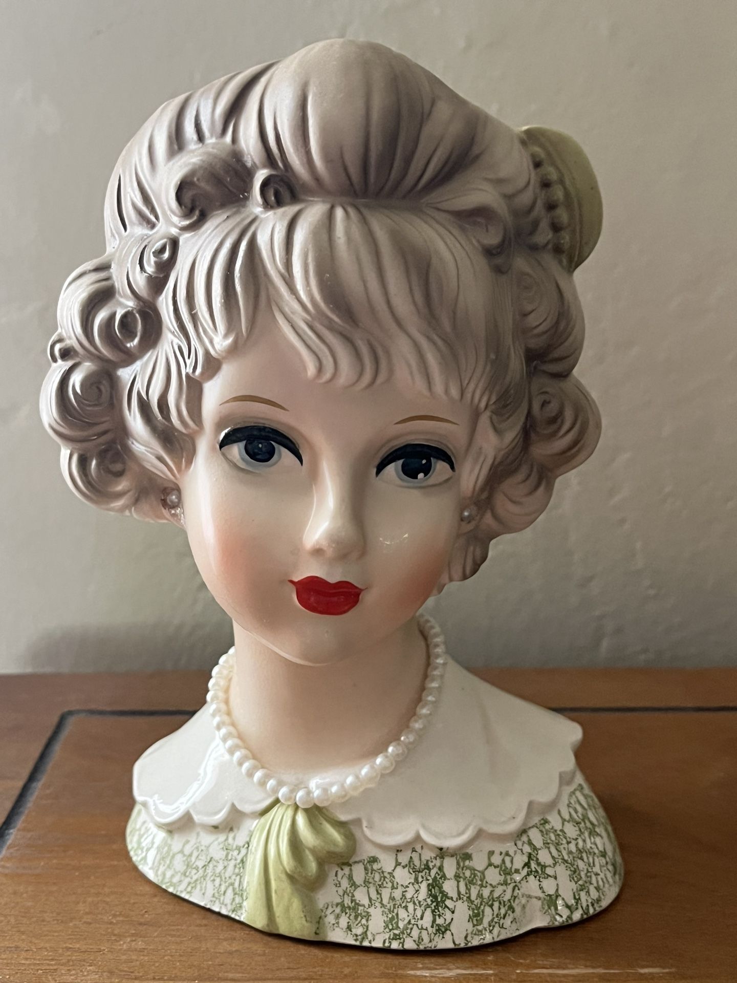 Vintage Relpo 2188 Lady Head Vase Green White Dress Comb Pearl Earrings Necklace