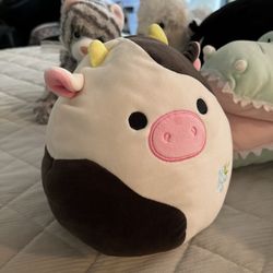 Squishmallow Connor the Cow