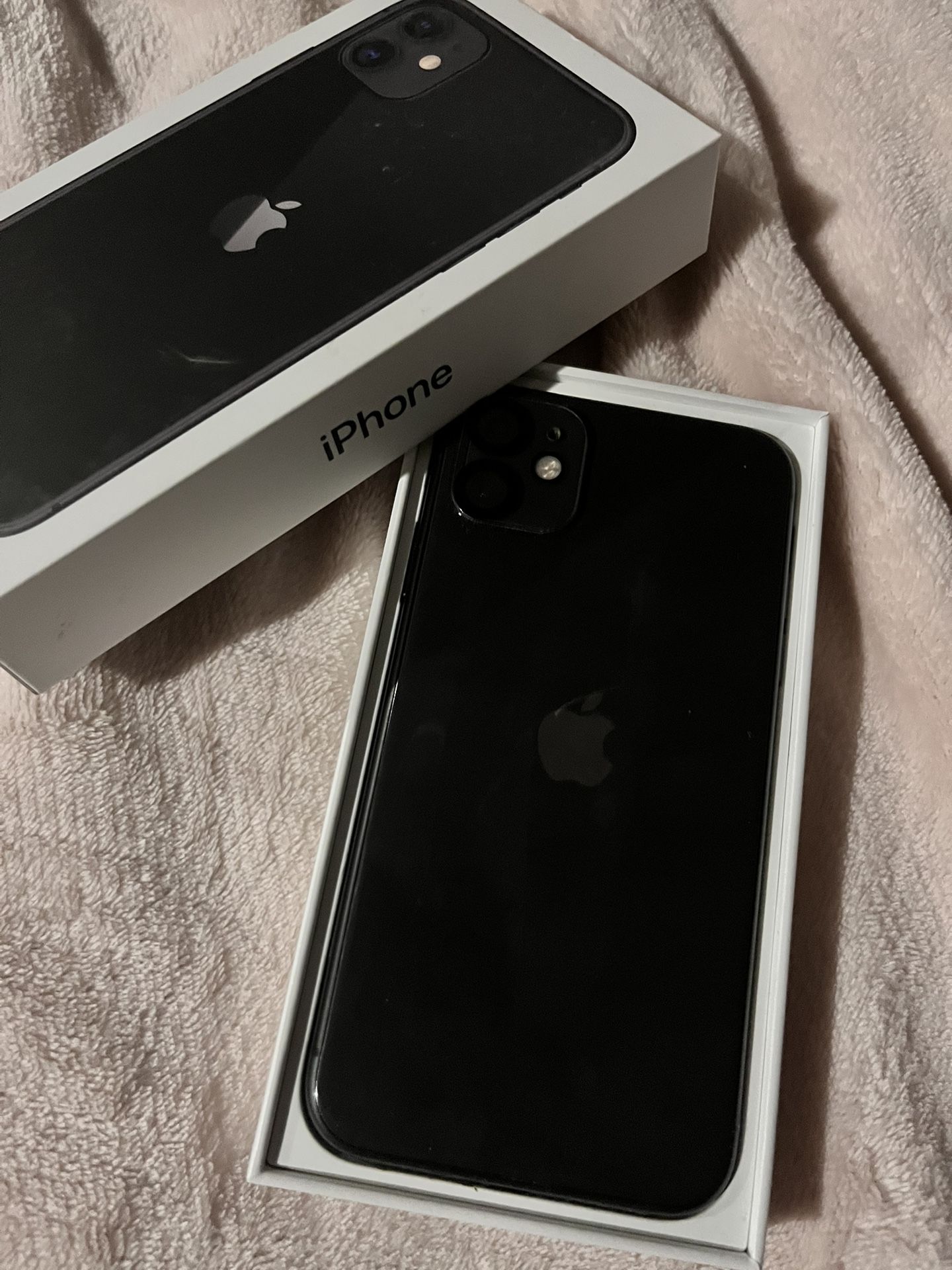 IPHONE 11 De 64 GB