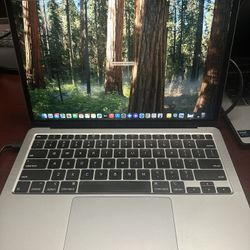 MacBook Air 2020