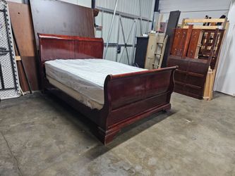 Queen bed and mattress