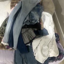 Bundle Of Teen Girl Clothes