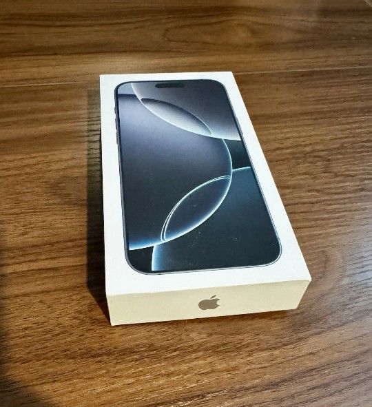 iPhone 16 Pro Max