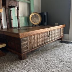 Coffee Table With Storage