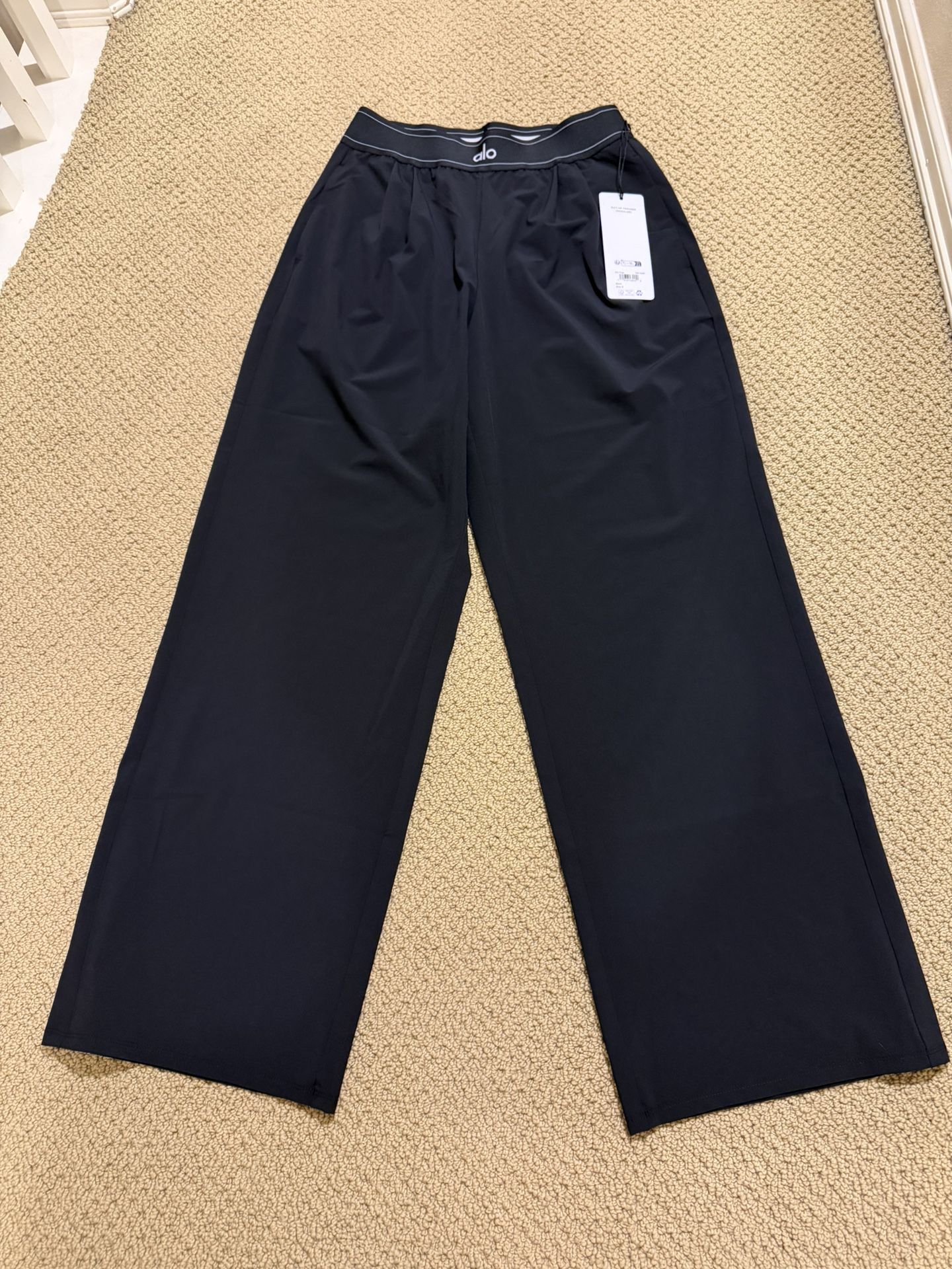 PRICE FIRM Alo Suit Up Trouser (Regular) - Women’s Size Small BRAND NEW w/Tags