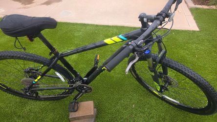 2017 Trek Mountain Bike