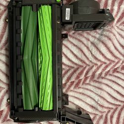 Barely used IRobot Motörhead works with i7, i7+,E5,E6,E7
