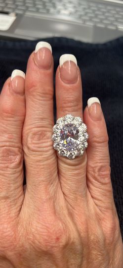 Ladies Ring Size 6 Diamond Simulant Sterling Silver