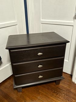 3 Drawer Night Stand