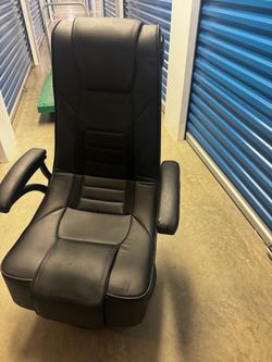 Game chair