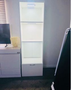 Book shelf