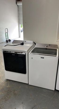 Maytag Top Load Washer + Electric Dryer Set – Glass Lid, White