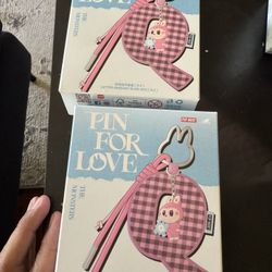 Pin For Love, Letter Pendant W,Z, &