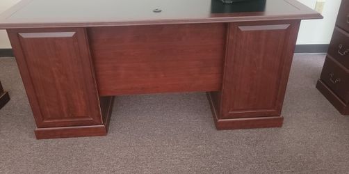 Office Desk