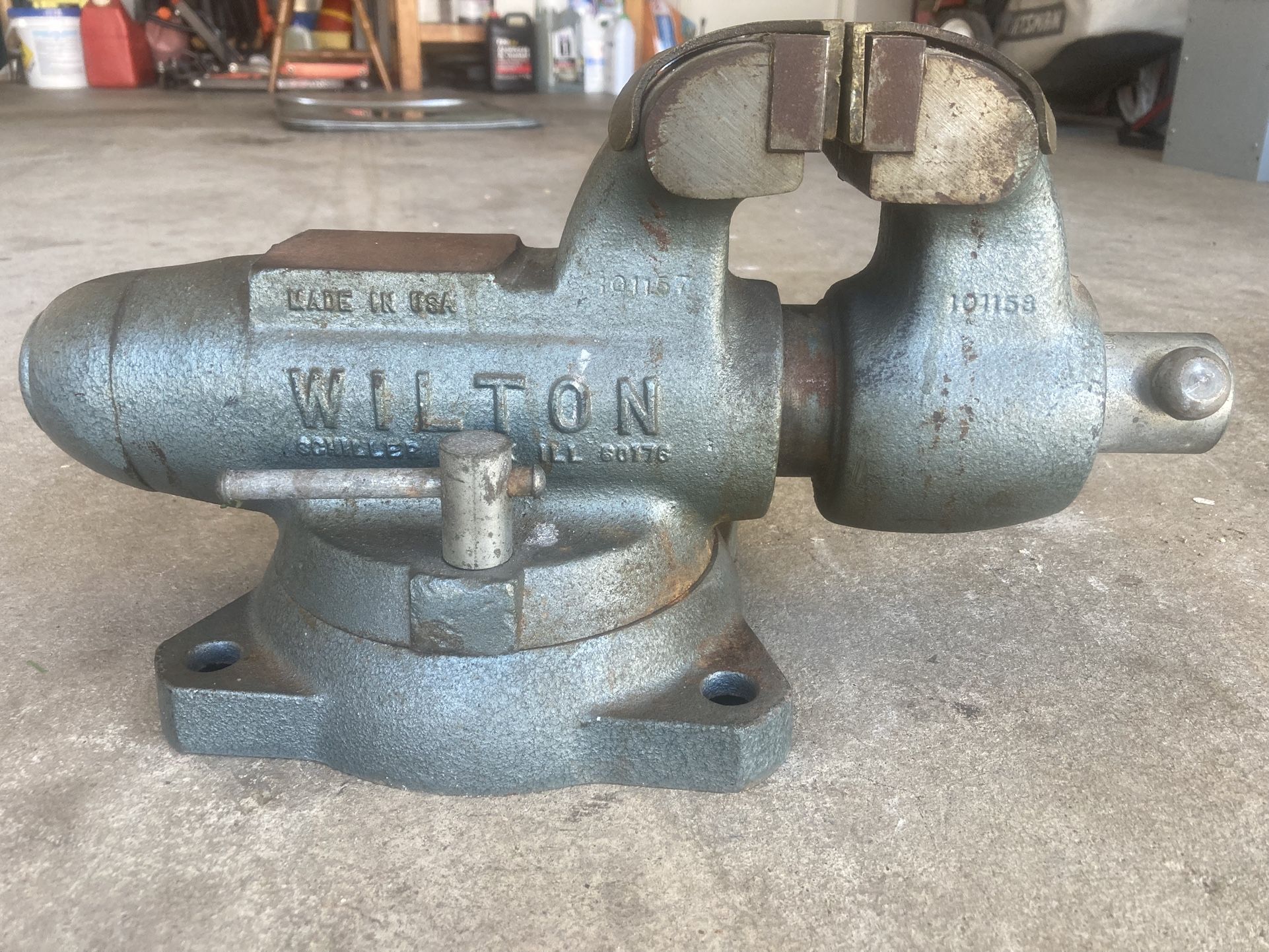 Wilton 400S Bench Vise W/ Original Soft Jaws