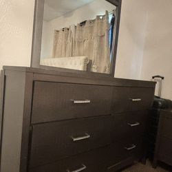 mirror with dresser 2