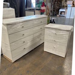 Dresser set / Eight drawers dresser and nightstand