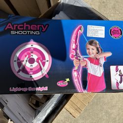 Girls archery toy set NEW