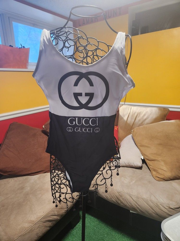 Gucci Bikini Size Large